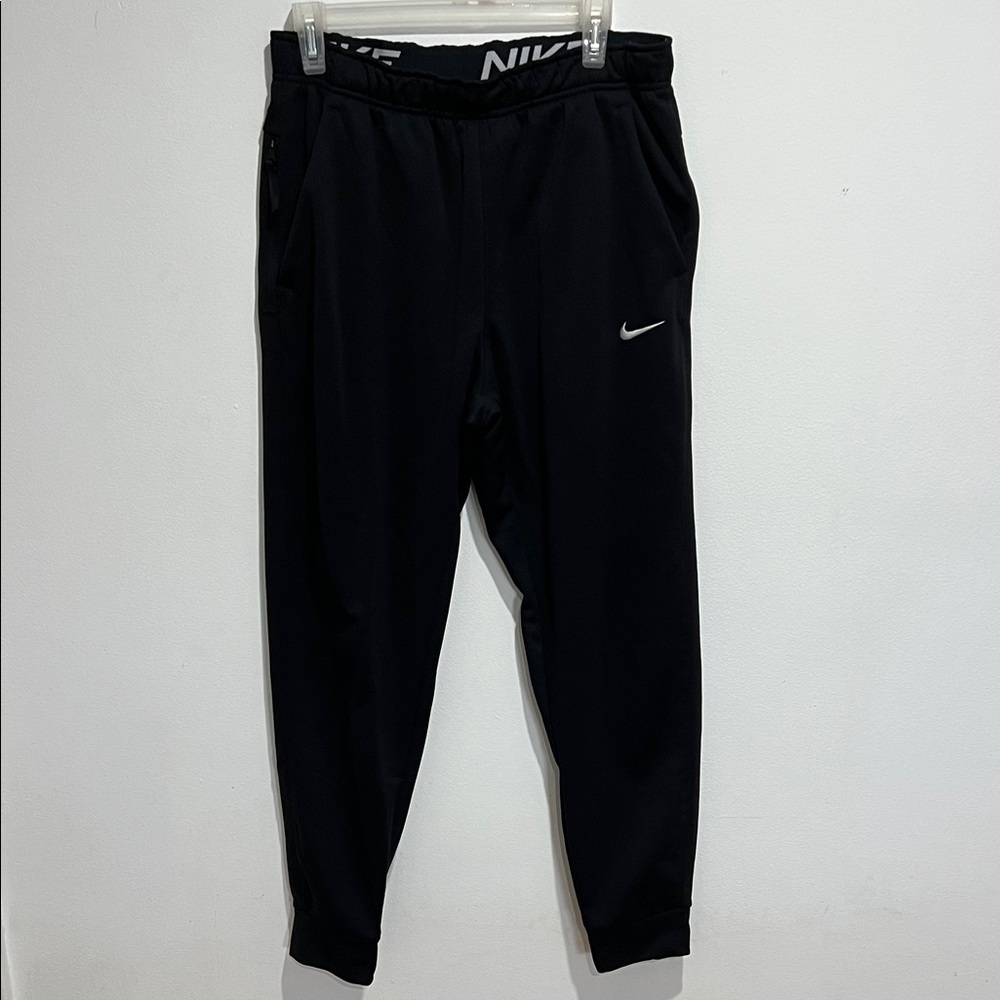 Men’s Nike Black Therma-Fit Jogger Sweatpants
